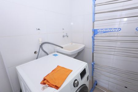 Apartamento para alugar com 69m², 2 quartos e 1 vagaÁrea de Serviço