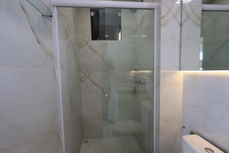 Apartamento para alugar com 69m², 2 quartos e 1 vagaBanheiro do Quarto 2