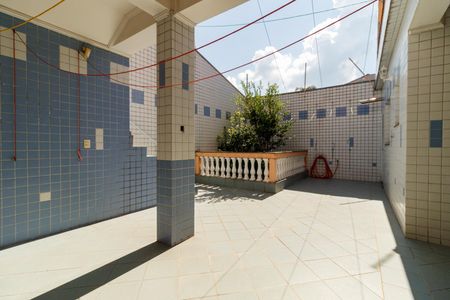 Casa para alugar com 492m², 5 quartos e 7 vagas Casa para alugar com 492m², 5 quartos e 7 vagasÁrea externa