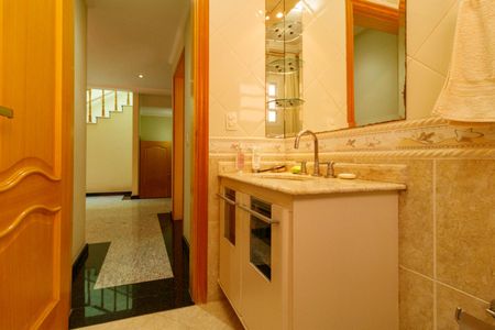Casa para alugar com 492m², 5 quartos e 7 vagas Casa para alugar com 492m², 5 quartos e 7 vagasLavabo