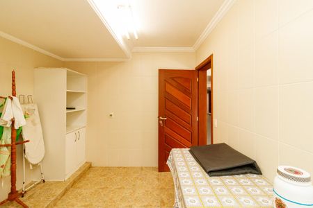 Casa para alugar com 492m², 5 quartos e 7 vagas Casa para alugar com 492m², 5 quartos e 7 vagasLavanderia
