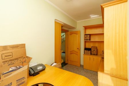 Casa para alugar com 492m², 5 quartos e 7 vagas Casa para alugar com 492m², 5 quartos e 7 vagasEscritório 2