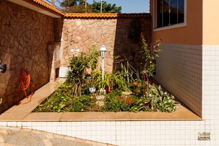 Casa para alugar com 492m², 5 quartos e 7 vagas Casa para alugar com 492m², 5 quartos e 7 vagasJardim