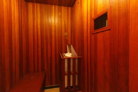 Casa para alugar com 492m², 5 quartos e 7 vagas Casa para alugar com 492m², 5 quartos e 7 vagasBanheiro e Sauna
