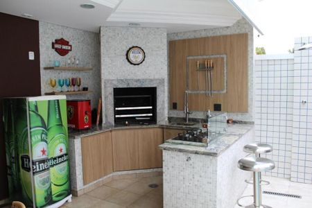 Casa de condomínio para alugar com 409m², 4 quartos e 3 vagas