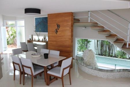 Casa de condomínio para alugar com 409m², 4 quartos e 3 vagas