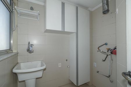 Apartamento à venda com 241m², 3 quartos e 2 vagasÁrea de Serviço