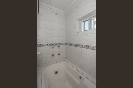 Apartamento à venda com 241m², 3 quartos e 2 vagasBanheiro da Suíte