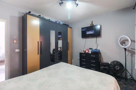 Casa para alugar com 105m², 2 quartos e 2 vagasQuarto 1