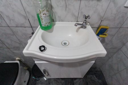Casa para alugar com 105m², 2 quartos e 2 vagasBanheiro
