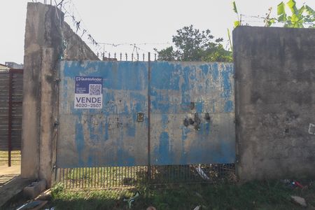 Casa para alugar com 105m², 2 quartos e 2 vagasFachada