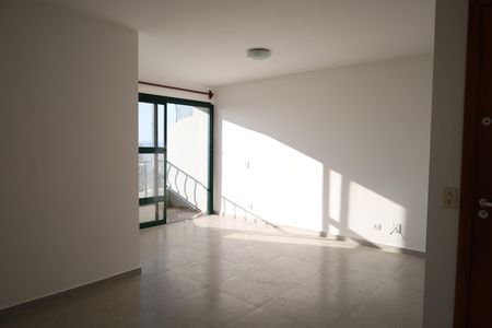 Apartamento para alugar com 2 quartos, 57m² em Interlagos, São Paulo