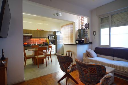 Sala de apartamento para alugar com 2 quartos, 70m² em Auxiliadora, Porto Alegre