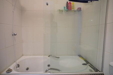 Apartamento para alugar com 70m², 2 quartos e sem vaga Apartamento para alugar com 70m², 2 quartos e sem vagaBanheira