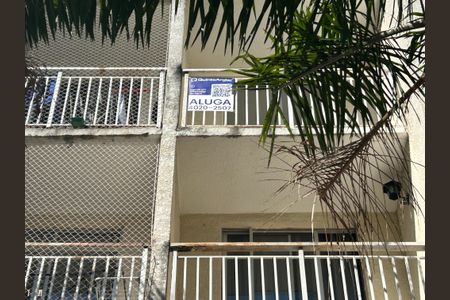 Apartamento para alugar com 55m², 3 quartos e 1 vagaFachada + placa