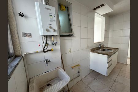Apartamento para alugar com 55m², 3 quartos e 1 vagaÁrea de Serviço