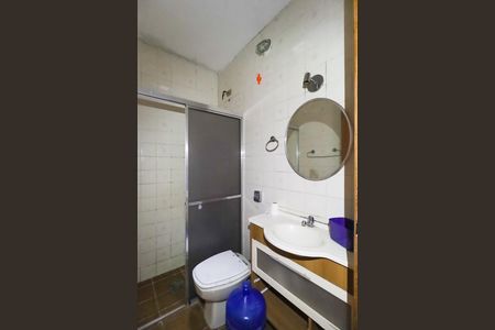 Casa à venda com 125m², 2 quartos e 3 vagas Casa à venda com 125m², 2 quartos e 3 vagasBanheiro
