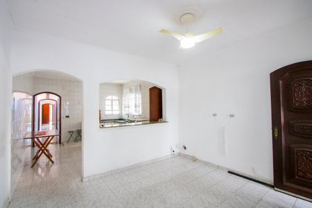 Casa para alugar com 250m², 4 quartos e 4 vagasSala