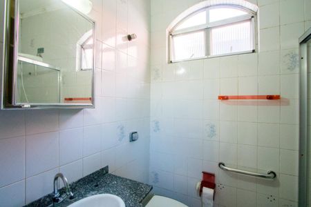 Casa para alugar com 250m², 4 quartos e 4 vagasBanheiro