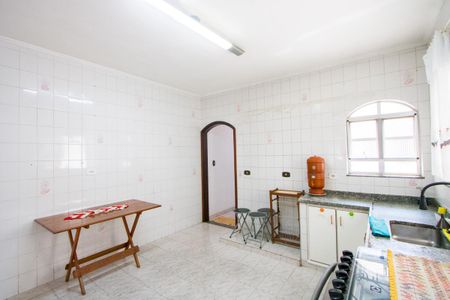 Casa para alugar com 250m², 4 quartos e 4 vagasCozinha