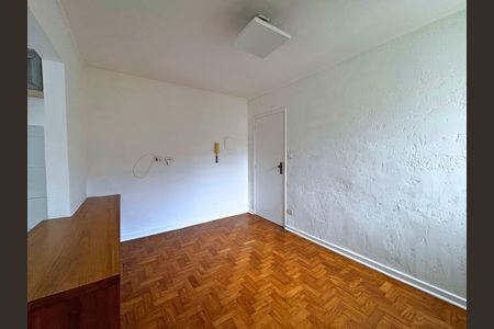Sala  de apartamento para alugar com 2 quartos, 50m² em Vila Madalena, São Paulo