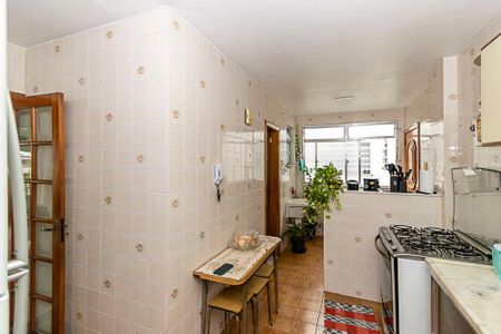 Apartamento à venda com 80m², 2 quartos e 1 vagaCozinha