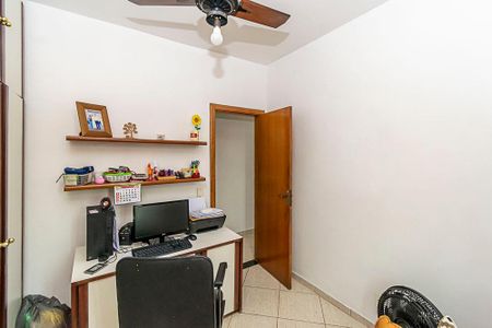 Apartamento à venda com 80m², 2 quartos e 1 vagaQuarto 2