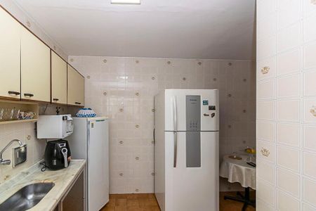 Apartamento à venda com 80m², 2 quartos e 1 vagaCozinha
