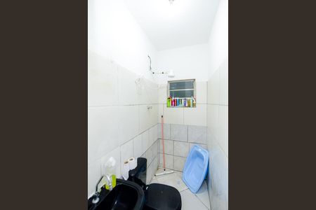 Banheiro de kitnet/studio para alugar com 1 quarto, 22m² em Jardim Uirapuru, Guarulhos