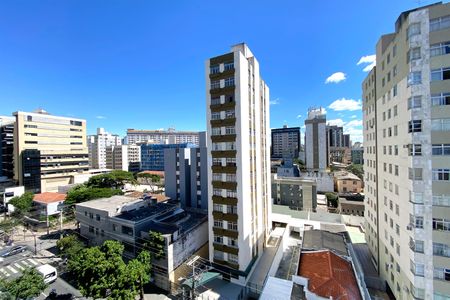 Apartamento para alugar com 107m², 3 quartos e 2 vagasVista do Quarto 3