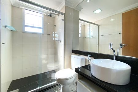 Apartamento para alugar com 107m², 3 quartos e 2 vagasBanheiro