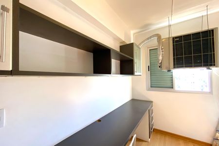 Apartamento para alugar com 107m², 3 quartos e 2 vagasQuarto de Serviço