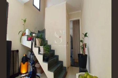 Casa à venda com 3 quartos, 215m² em Vila Nova Alba, São Paulo