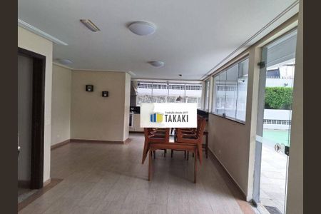 Apartamento à venda com 64m², 2 quartos e 1 vaga