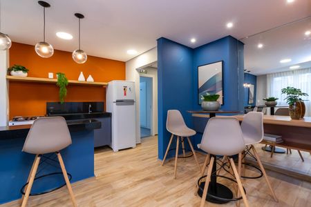 Apartamento para alugar com 38m², 2 quartos e sem vagaÁrea comum - Salão de festas