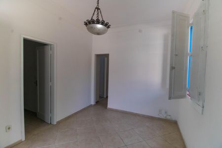 Sala de casa para alugar com 2 quartos, 326m² em Fonseca, Niterói