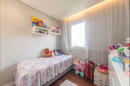 Apartamento à venda com 117m², 3 quartos e 2 vagasQuarto 2