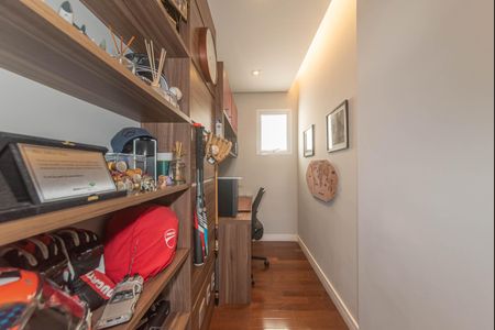 Apartamento à venda com 117m², 3 quartos e 2 vagasEscritorio