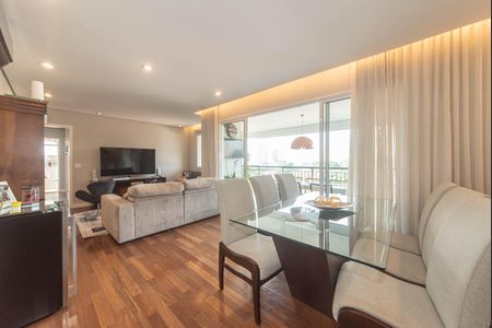 Sala de apartamento à venda com 3 quartos, 117m² em Santo Amaro, São Paulo
