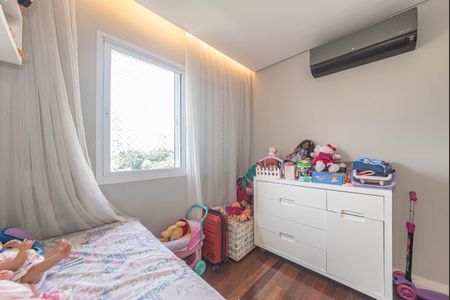 Apartamento à venda com 117m², 3 quartos e 2 vagasQuarto 2