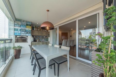 Varanda de apartamento à venda com 3 quartos, 117m² em Santo Amaro, São Paulo