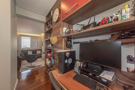 Apartamento à venda com 117m², 3 quartos e 2 vagasEscritorio