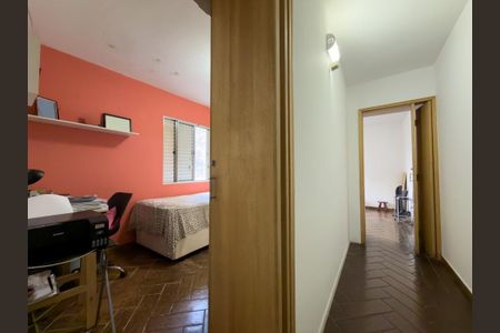 Casa à venda com 4 quartos, 202m² em São Judas, São Paulo