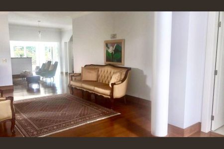 Casa à venda com 2 quartos, 855m² em Loteamento Arboreto dos Jequitibas (Sousas), Campinas