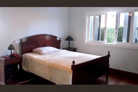 Casa à venda com 2 quartos, 855m² em Loteamento Arboreto dos Jequitibas (Sousas), Campinas