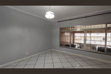 Sala de casa para alugar com 3 quartos, 120m² em Vila Carmosina, São Paulo