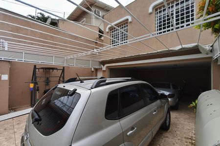 Casa para alugar com 310m², 3 quartos e 4 vagas