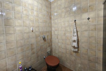 Casa para alugar com 310m², 3 quartos e 4 vagas Casa para alugar com 310m², 3 quartos e 4 vagasBanheiro Suíte