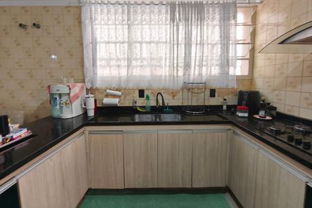 Cozinha de casa para alugar com 3 quartos, 310m² em Jardim Guarani, Campinas