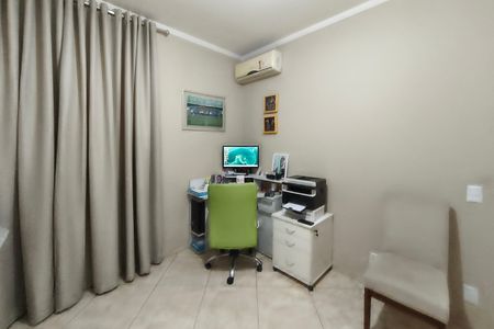 Casa para alugar com 310m², 3 quartos e 4 vagas Casa para alugar com 310m², 3 quartos e 4 vagasQuarto 3